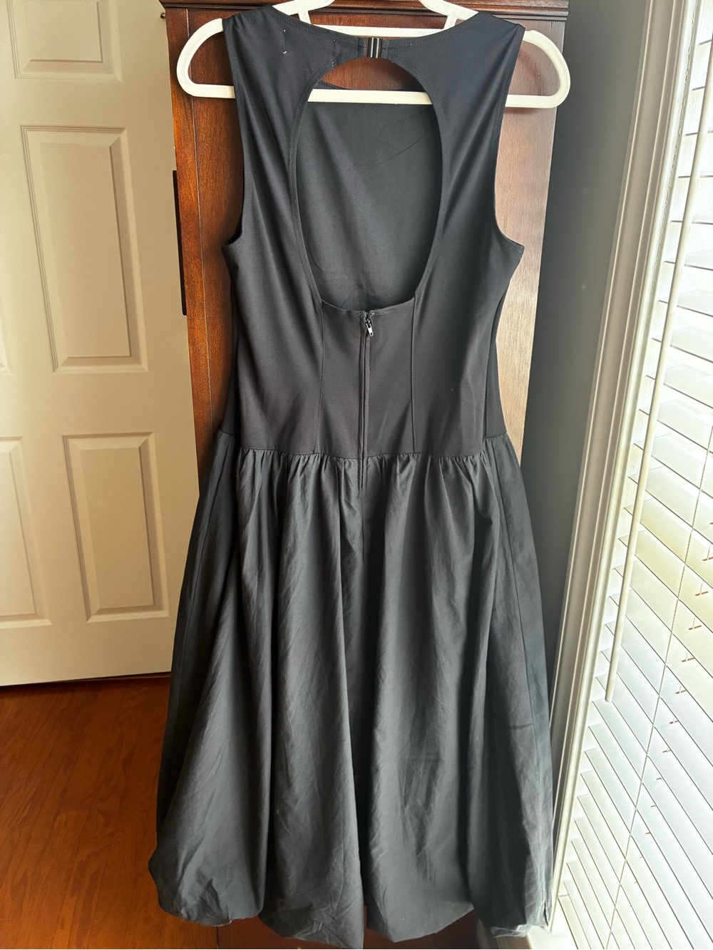 Roja XL Black Bubble Hem Maxi Dress Open Back Sleeveless Cocktail Evening Dress - Picture 3 of 8